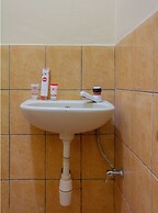 OYO 789 Pelangi Guest House