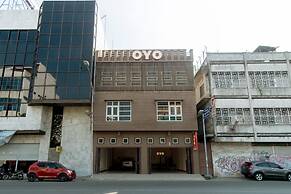 OYO 786 Sutomo Guest House