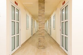 OYO 786 Sutomo Guest House