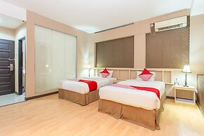 OYO 663 Hotel Sejati