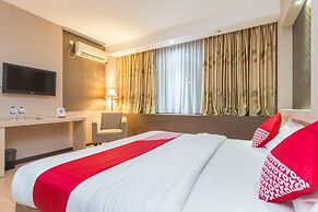 OYO 663 Hotel Sejati
