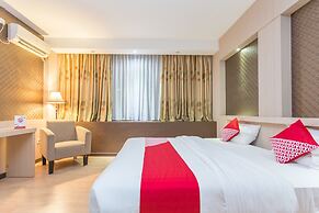 OYO 663 Hotel Sejati