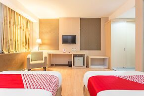 OYO 663 Hotel Sejati