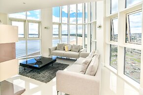 Just Stay Wales – Meridian Quay Penthouses