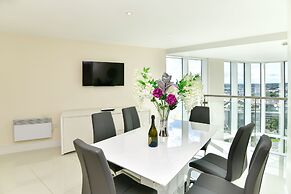 Just Stay Wales – Meridian Quay Penthouses