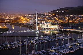 Just Stay Wales – Meridian Quay Penthouses