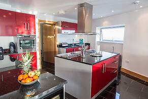 Just Stay Wales – Meridian Quay Penthouses