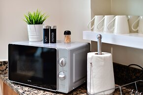 Just Stay Wales – Meridian Quay Penthouses