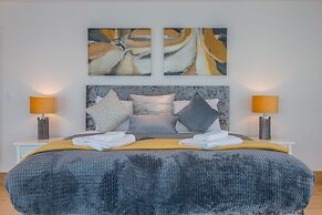 Just Stay Wales – Meridian Quay Penthouses