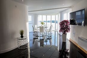 Just Stay Wales – Meridian Quay Penthouses