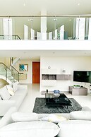 Just Stay Wales – Meridian Quay Penthouses