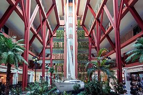 Holiday World VILLAGE Hotel