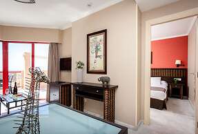 Holiday World VILLAGE Hotel