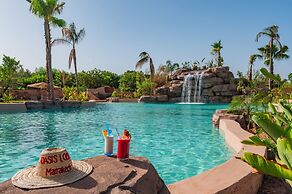 Oasis Lodges
