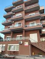 EDEM Apartments