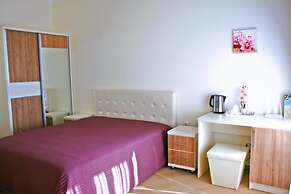 EDEM Apartments