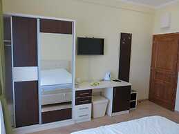 EDEM Apartments