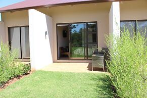 Esther's Country Lodge