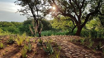 Esther's Country Lodge