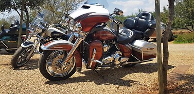 Esther's Country Lodge