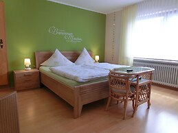 Ferienweingut Hirschen Schulstrasse