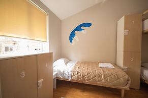 Mosaic Home - Hostel