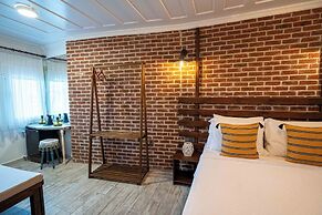 Cunda Tas Otel By Taze