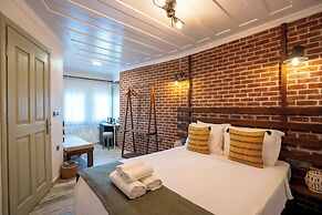 Cunda Tas Otel By Taze
