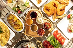 Cunda Tas Otel By Taze