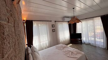 Cunda Tas Otel By Taze