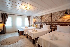 Cunda Tas Otel By Taze