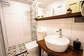 Cunda Tas Otel By Taze