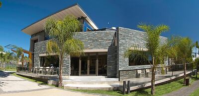 Altos de Merlo Suites