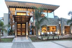 Altos de Merlo Suites