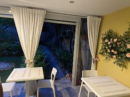 Paradise Inn