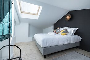 L'Abeille Boutique Apartments