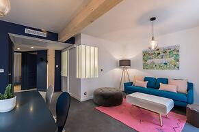 L'Abeille Boutique Apartments