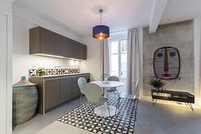 L'Abeille Boutique Apartments