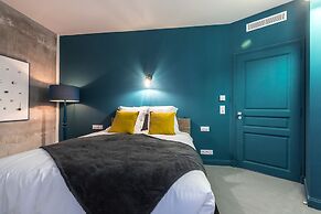 L'Abeille Boutique Apartments