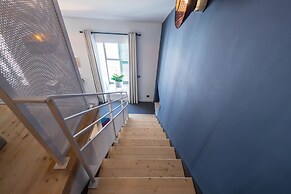 L'Abeille Boutique Apartments