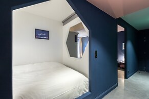 L'Abeille Boutique Apartments