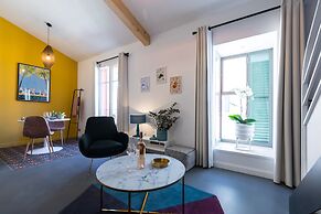 L'Abeille Boutique Apartments