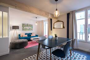 L'Abeille Boutique Apartments