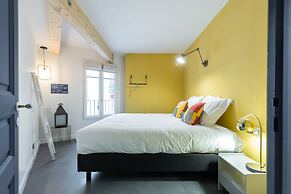 L'Abeille Boutique Apartments