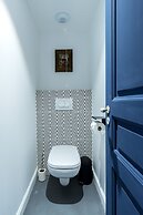 L'Abeille Boutique Apartments