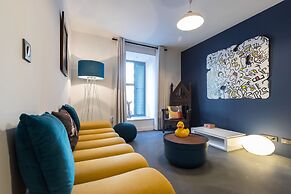 L'Abeille Boutique Apartments