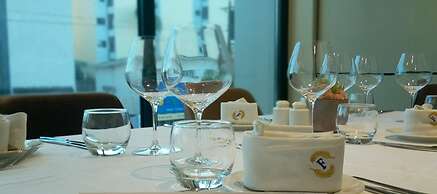 Hotel La Falaise Bonapriso