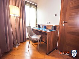 Hotel La Falaise Bonapriso