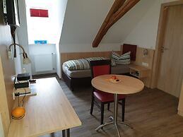 Hotel Boarding House Hohenwart