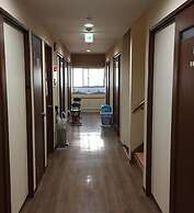 Yamate Rest House - Hostel, Caters to Men